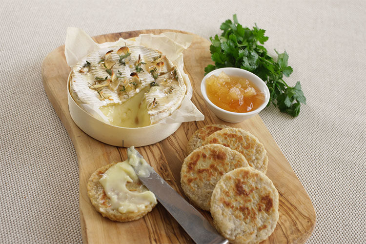 Flahavan's Recipe, Baked Camembert Glazed Oatcake