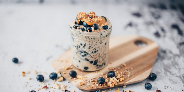 salted caramel overnight oats